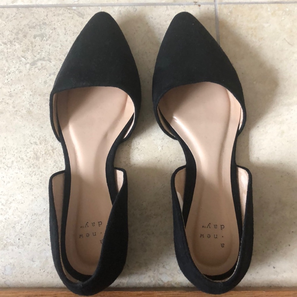 Black flats size 7